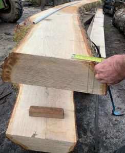measuring green oak cruck blades for cruck truss